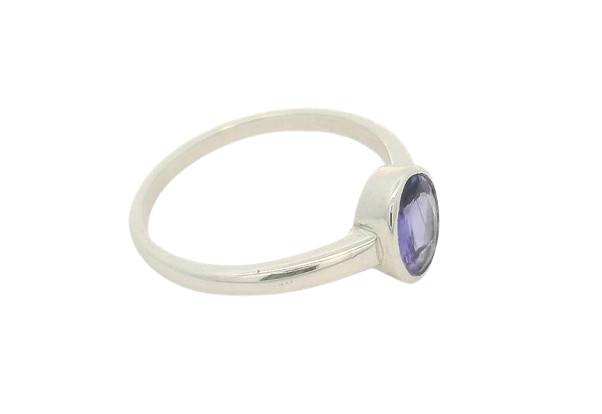Minimalistischer Solitärring mit violett-blauem Tansanit in Weißgold – Bild 2